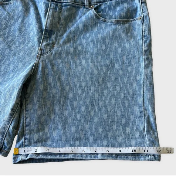 Levi’s Classic Shorts - Picture 14 of 15